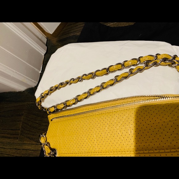 Chanel handbag - Picture 5 of 7